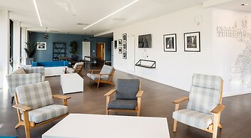 Powis Place - Campus Residence