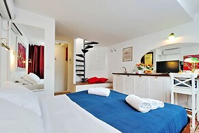 Ciancaleoni - WR Apartments