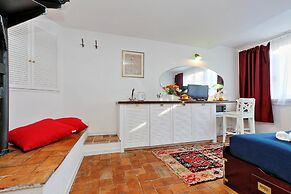 Ciancaleoni - WR Apartments