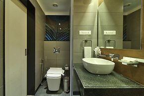 Icon Boutique by Bhagini