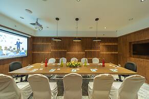 Icon Boutique by Bhagini