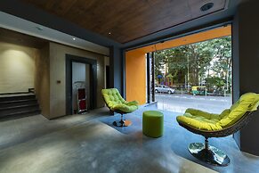 Icon Boutique by Bhagini