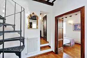 Garibaldi 2 - WR Apartments