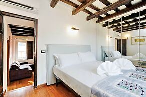 Garibaldi 2 - WR Apartments