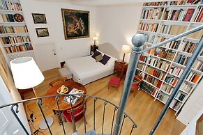 Grillo - WR Apartments