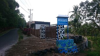 Aryasuta Bungalow