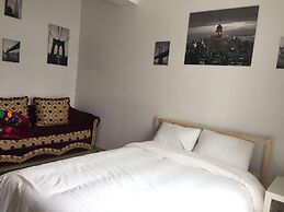 Beifeimeng Airport House