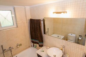 Verga Majestic Sunsets - Villa Close to the Beach