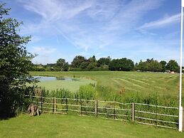 Whitethorn Bed and Breakfast
