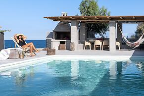 Damma Beachfront Luxury Villa