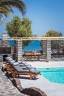 Damma Beachfront Luxury Villa