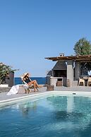 Damma Beachfront Luxury Villa