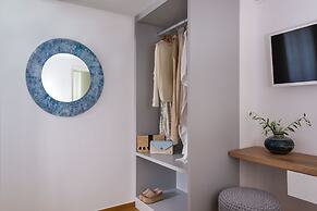 Damma Beachfront Luxury Villa