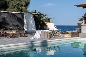 Damma Beachfront Luxury Villa