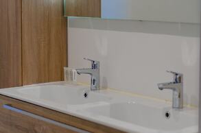 Blue Marlin - Famous Handelskade Apartment