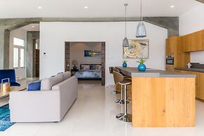 Blue Marlin - Famous Handelskade Apartment