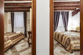 Angels - WR Apartments