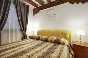 Angels - WR Apartments