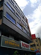 Hotel Honey Lodging