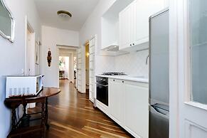 Pelliccia - WR Apartments