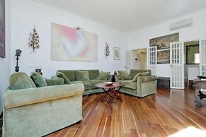 Pelliccia - WR Apartments