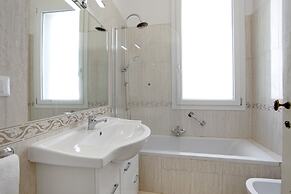 Testa - WR Apartments