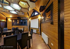 Hillden Lodge & Restaurant