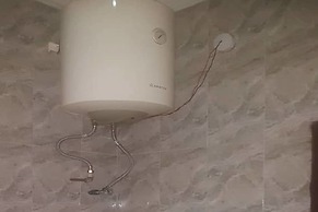 Momak 6 Hotel & Suites