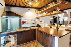 Portico - WR Apartments