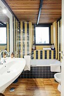 Portico - WR Apartments