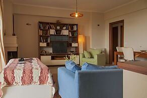 Enjoy A Stunning View In The City