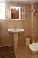 Enjoy A Stunning View In The City