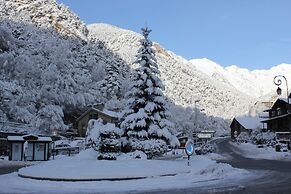 Hotel Palarine