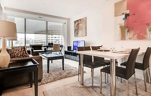 Bluebird Suites near National Airport