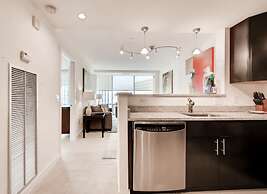 Bluebird Suites near National Airport