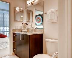 Bluebird Suites near National Airport