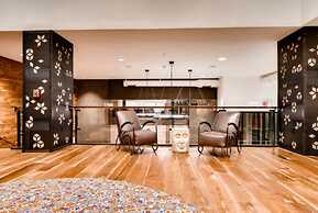 Bluebird Suites near Pentagon