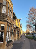 The Swan Inn