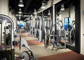 Bluebird Suites in Crystal City