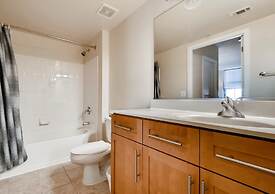 Bluebird Suites in Crystal City