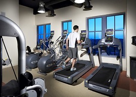 Bluebird Suites in Crystal City