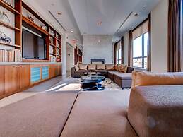 Bluebird Suites in Pentagon City