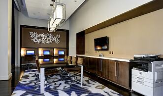 Bluebird Suites in Pentagon City