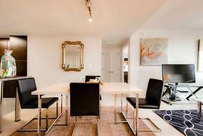 Bluebird Suites in Pentagon City