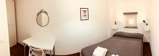 Palazzo Rota Guesthouse