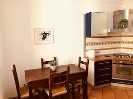 Palazzo Rota Guesthouse