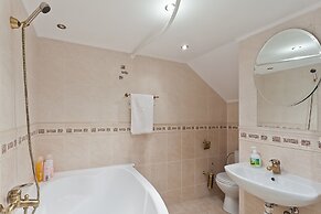 Apartment on Ulyanovskaya 41