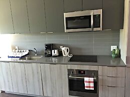 Executive Suites at St. Clair West