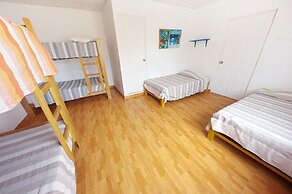 Punta Huanchaco Hostel