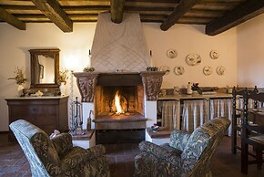 Castello Di Proceno Albergo Diffuso